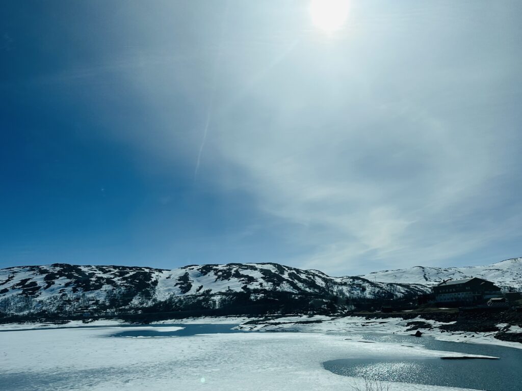 Noorwegen-winterkamperen-scandinavie-kamperen